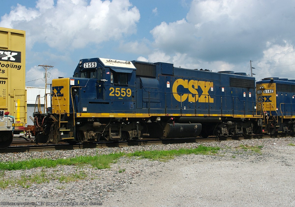 CSX 2559